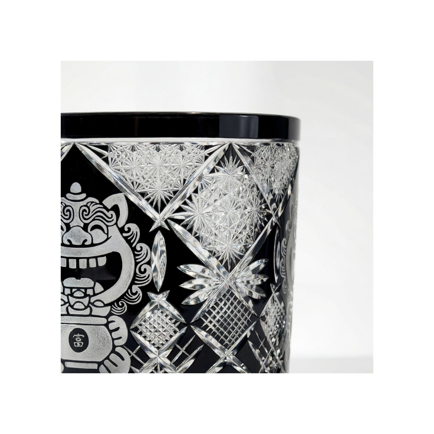 Auspicious Lion Edo Kiriko Whiskey Glass